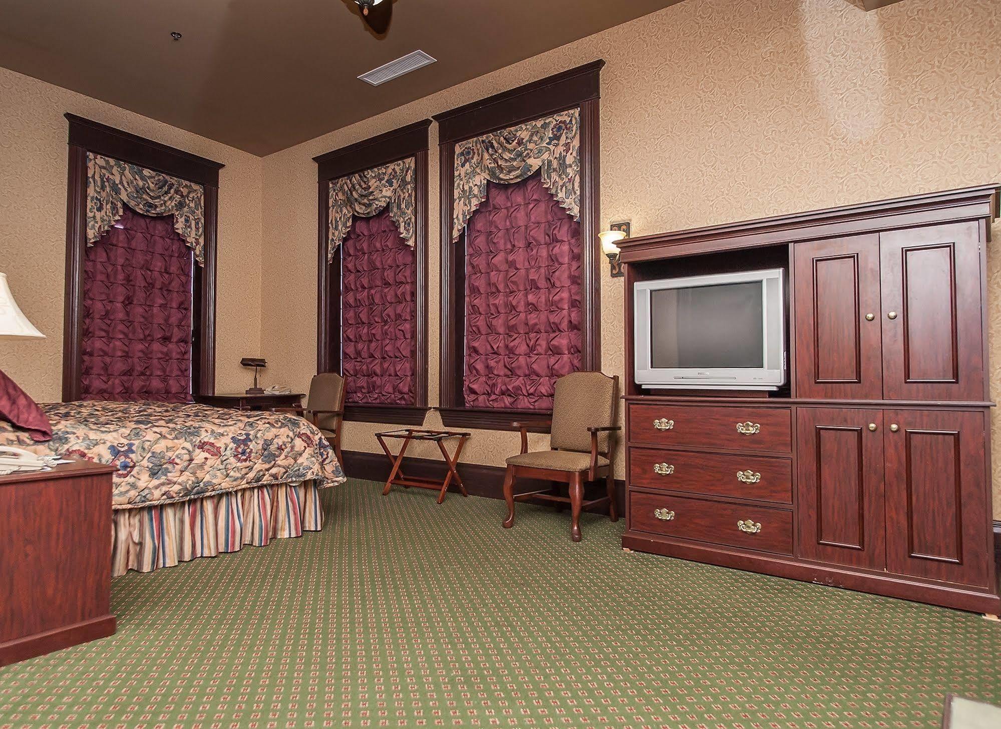 Hickok'S Hotel And Gaming Deadwood Eksteriør billede