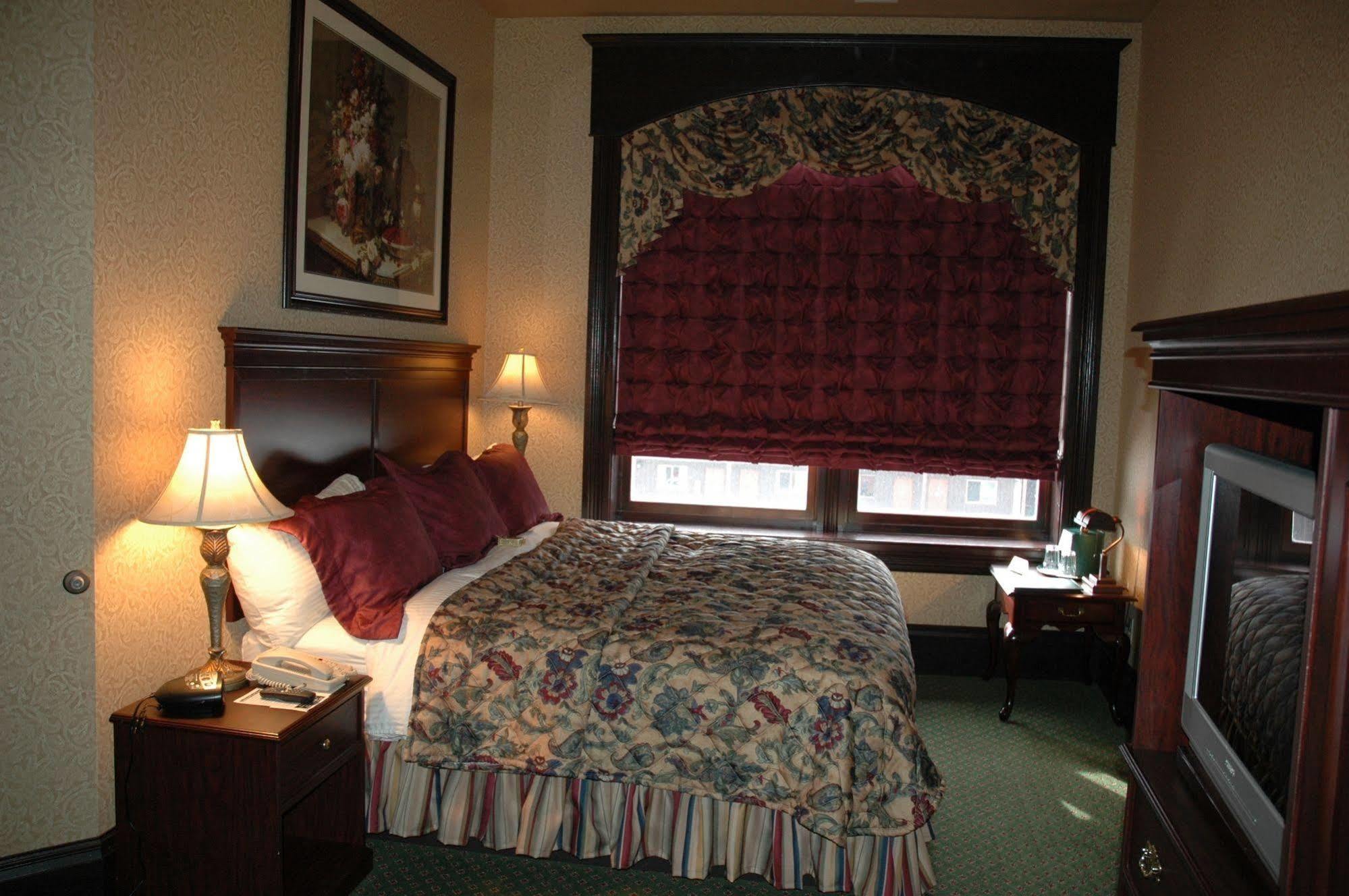 Hickok'S Hotel And Gaming Deadwood Eksteriør billede